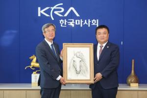 한국마사회·중국마업협회, 교류경주 넘어 ‘말산업 공동발전’ 업무협의